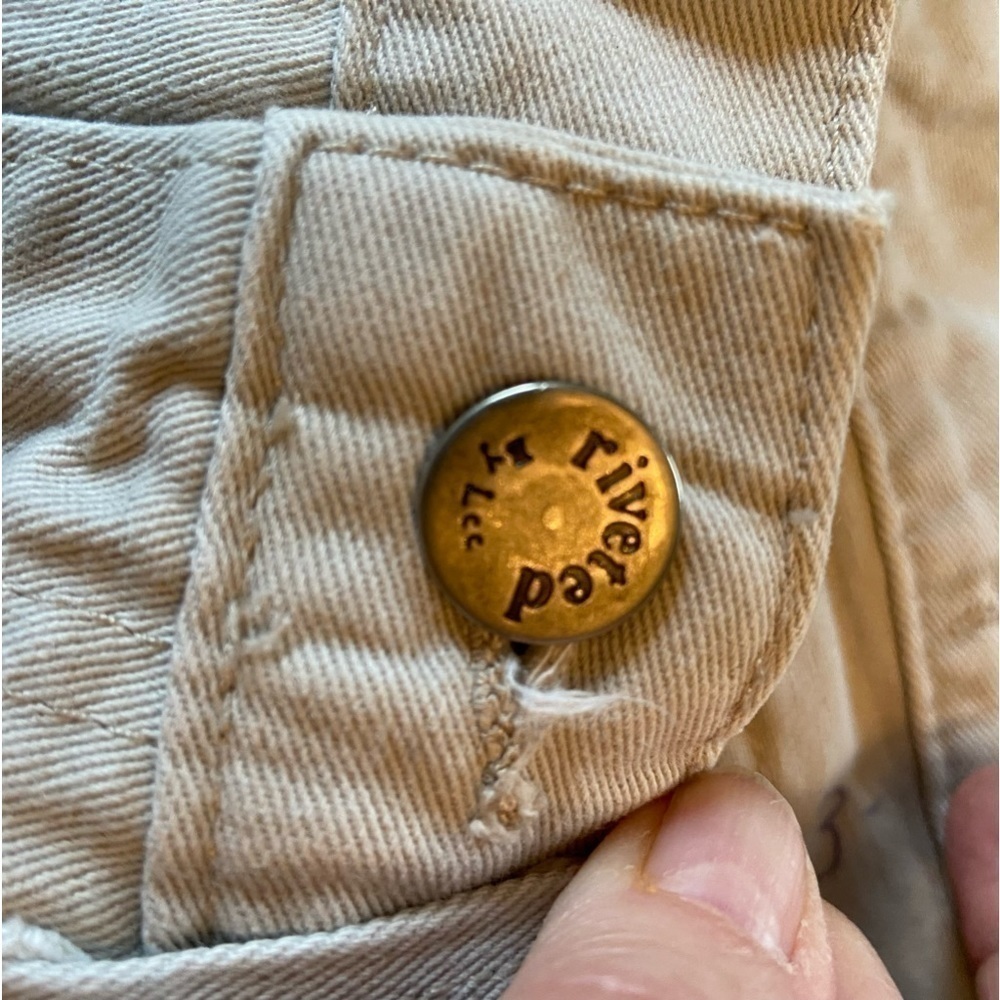 𝅺lee Khaki Riveted Jeans - Fine Condition, Faint Ink Stain - Picture 2 of 6